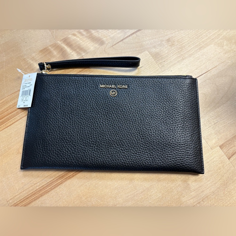 Michael Kors Jet Set Charm Black Pebbled Leather Wristlet/Clutch NWT